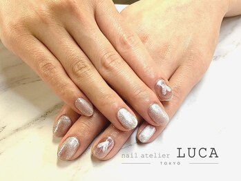 L-39　ハートマグネットネイル