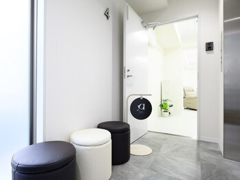 イル(Yol)の写真/自己処理の難しい眉毛やお顔の産毛は当店にお任せ下さい!お顔の印象UP☆