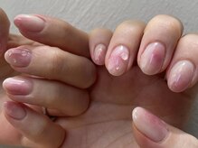 アメリアンドカシェット(Amelie&Cachette)/桃ネイル：maika