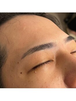 ルアン 表参道店/メンズ美眉毛スタイリング