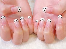 ムーピーネイル(moopy nail)/◆french×dot
