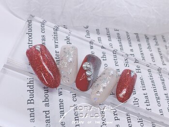 フローラネイルサロン/