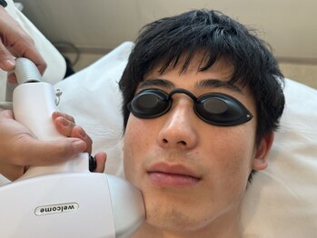 キュートアップ 五所川原店(CUTEUP)の写真/【メンズ脱毛】最新式LED脱毛機導入！髭・敏感肌もOK、短時間で全身脱毛完了！