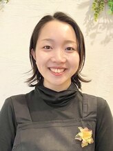 ミモザ シンサイバシ(Mimosa shinsaibashi)&nbsp;島袋 桃佳