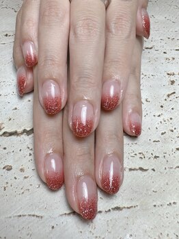 ビューティフルムーン ネイル 本厚木(Beautiful Moon Nail)/ラメグラ