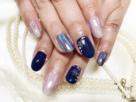 冬のオーロラ結晶ネイル