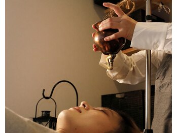 インフィニート(∞)/アーユルヴェーダトリートメント