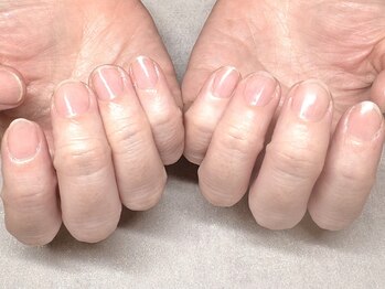 パープルの爪屋/甘皮コース/うるうる磨き仕上げ