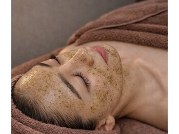 ピエルポゼ(Piereposer)/ハーブピーリング