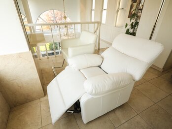 ラ コワフュール デュ エピ/＊サロン内＊