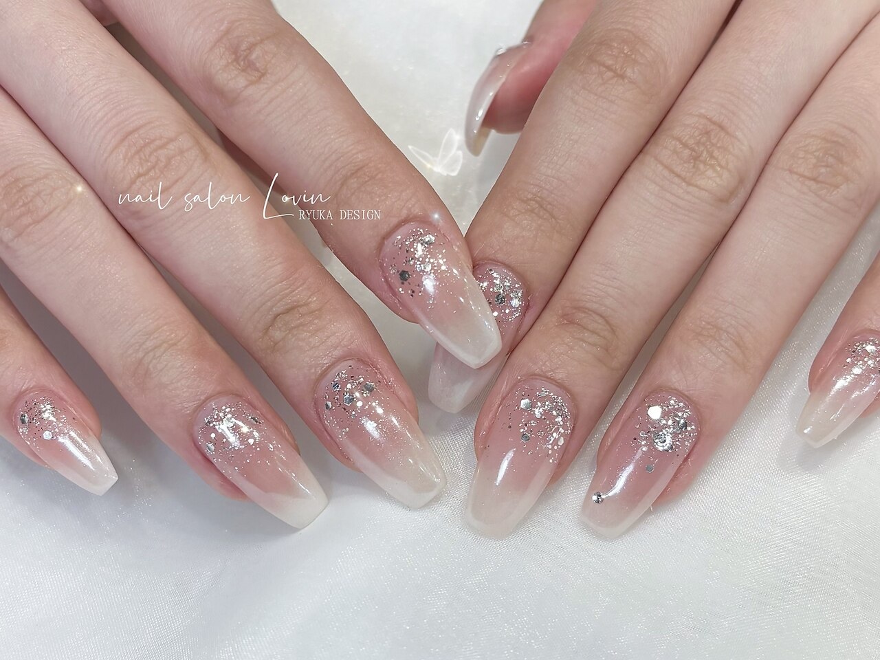 ネイルチップ　オーダー白グラ　埋め尽くし　ワンホンネイル　ベイビーブーマー ネイルチップ オーダー白グラ 埋め尽くし ワンホンネイル ベイビー