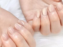 クロワ(croix)の雰囲気（上品なきらめきのお仕事でも付けられるぷるぷるマグネット）