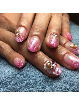 ネイルズ ラ ブリーサ(nails La Brisa)/桜木町駅徒歩1分★