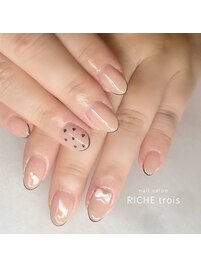 スキニーフレンチネイル