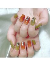 ヒトミネイルズ(Hitomi Nails)/