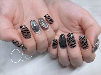 クリア(Clear)/個性派デザイン