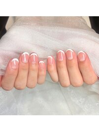 フレンチネイル