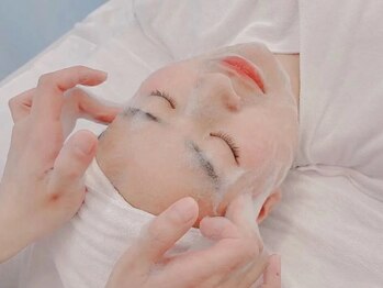 キナビューティー 川崎(Kina Beauty)/ヒト幹細胞美容液導入で美肌ケア