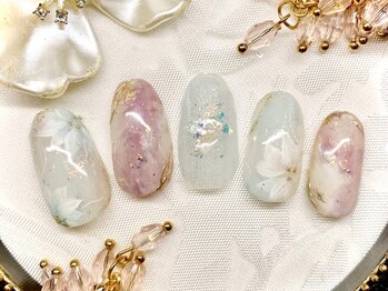 ビューティー マイラ(beauty MyRA)の写真/爪への負担を最小限に抑える…爪の健康を第一に考えた純国産ジェルを使用!!お爪のコンプレックスも◎