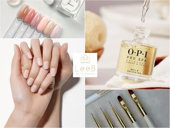 ネイルアンドアイラッシュ リーブ(LeeB)の写真/エイジレスな美しいお手元には上質なシンプルネイルを。お肌の色味に合わせた品のあるネイルをご提案