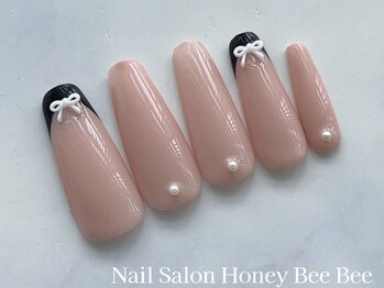 ハニービービー(Honey Bee Bee)/リボン黒フレンチネイル