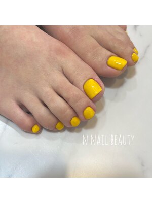 N nail beauty