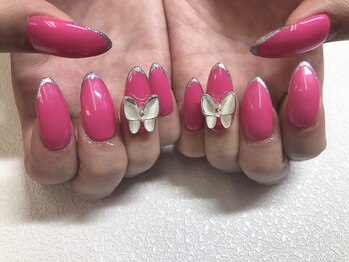 モレリア(morelia)/フレンチネイル