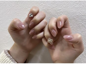 ジェイノヴァール(Jnovart)/