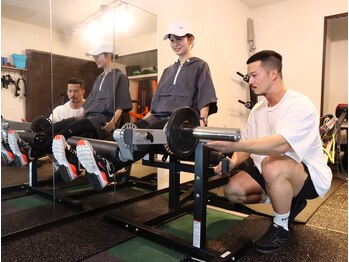 イズム(ISM)の写真/【鍛える、というよりは健康的な体に。】ボディラインを整えるために、プロトレーナーがパーソナルの指導！