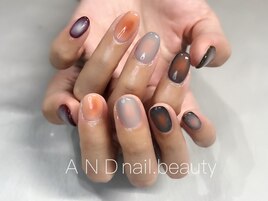 秋ネイル/チークネイル/藤沢