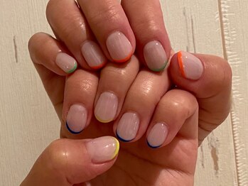 ネイルサロン フィフスアベニュー(Fifth Avenue)/ネオンフレンチ