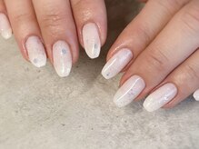 シーン(SHEEN)/涼しげな垢抜けワンカラー