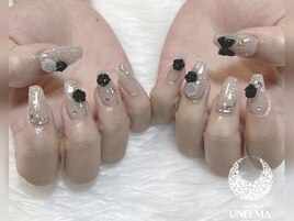 グラデーション魅せる黒バラ