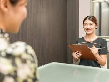 シェイプ 名古屋駅前店の写真/【とにかく痩せたい&どこへ行っても満足できなかった方向け】知識豊富&高技術スタッフが最大限のサポート◎