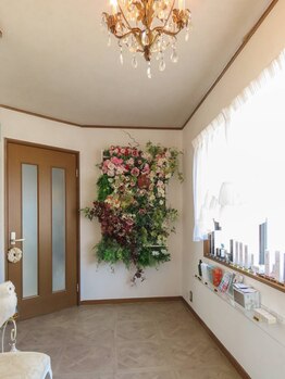 ヴィトワ(Vitowa)/玄関から入ったところです。