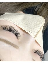 キュアバイアニーアンドジーノ(Qa by Annie&Gino)/ボリュームラッシュ140束