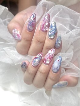 ビーエヌネイル(BN NAIL)の写真/【新大久保2分】トレンドの韓国デザインで指先を彩る♪華やか~シンプルまで幅広く対応可能です!持込も◎