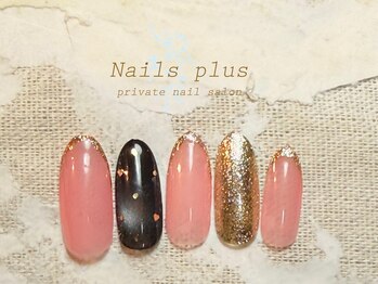 ネイルズプラス(nails plus)/ドットマグネットデザイン
