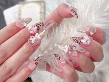 グロー ネイル(Glow Nail)/