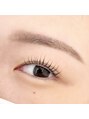 ダイヤモンドアイズ 銀座店(DIAMOND EYES) 基本のストレート眉にカーブを加えたデザインです♪