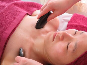 アリス(alice)/ホットストーンデコルテ1