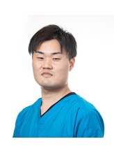 菊名かなで整骨院 丸山 翼