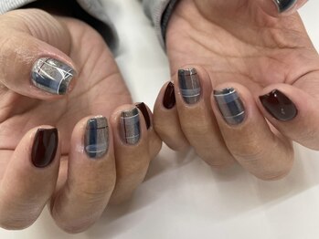 リット バイ セブンルックス 大宮東口店(Lit by 7LOOKS)/90分アート/8000/持ち込み