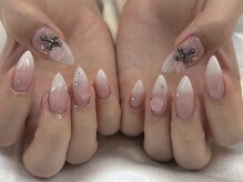 リグナル リット(Lignal.liit)/ホワイトグラデーションネイル