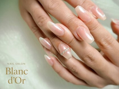 Nailsalon Blanc d'Orの写真