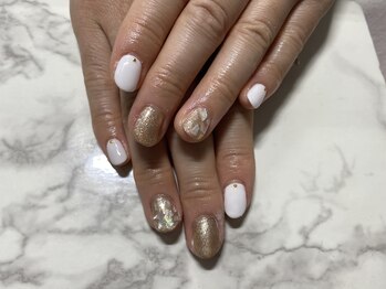 サロン ドゥ プルーム(salon.de.plume.)/