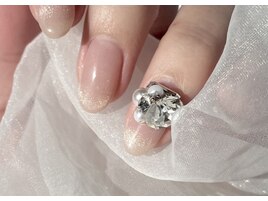 【パラジェル】ビジューネイル