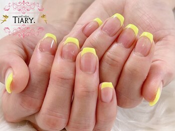 ティアリー(TIARY.)/フレンチネイル