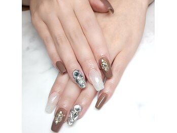 トゥーセブンネイルズ(TwoSevenNails)/定額トレンド