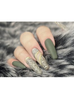 手描きアートが得意なサロン